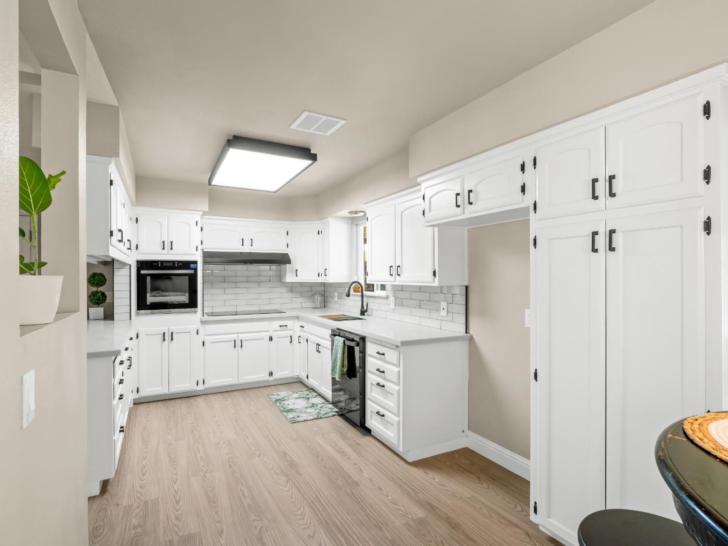 10401 E Bullard Ave, Clovis, CA 93619