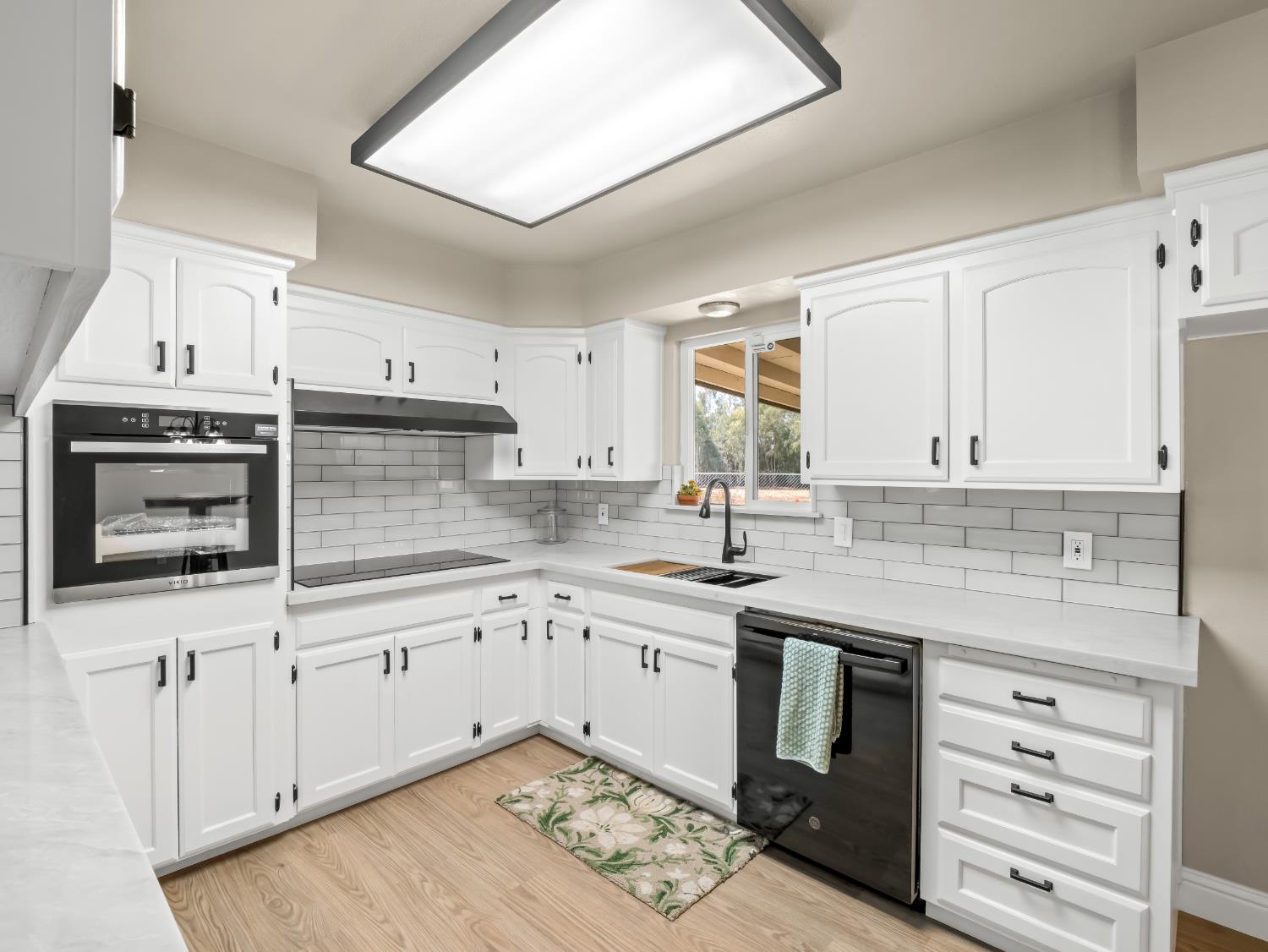 10401 E Bullard Ave, Clovis, CA 93619