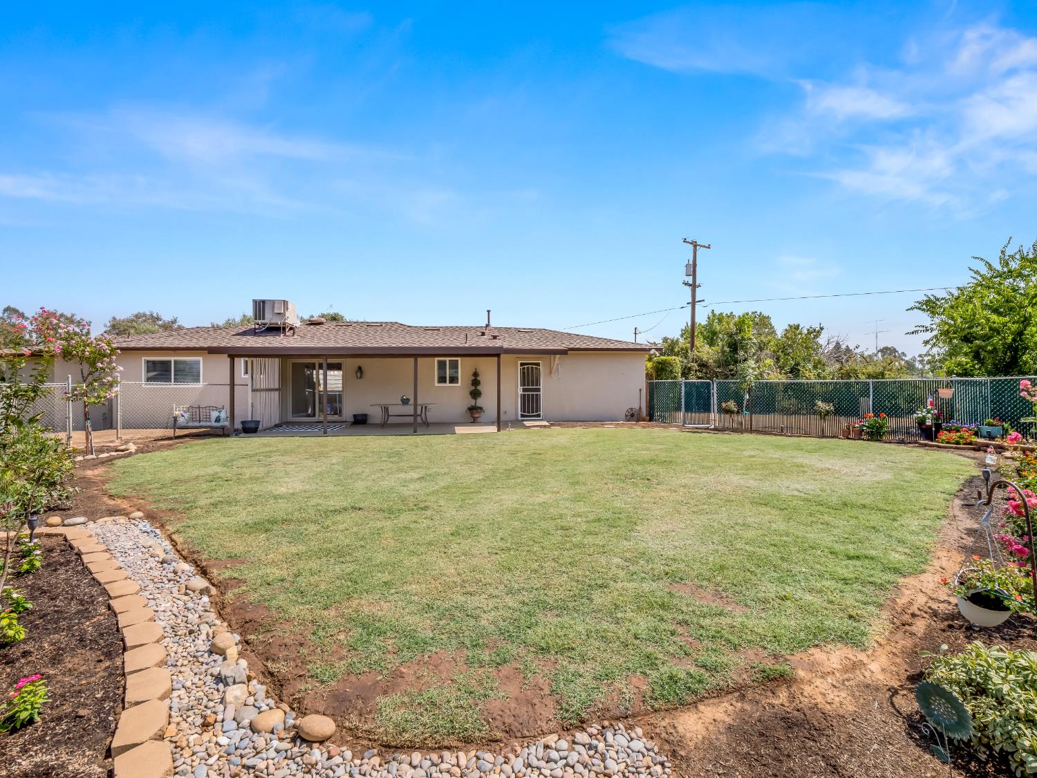 10401 E Bullard Ave, Clovis, CA 93619