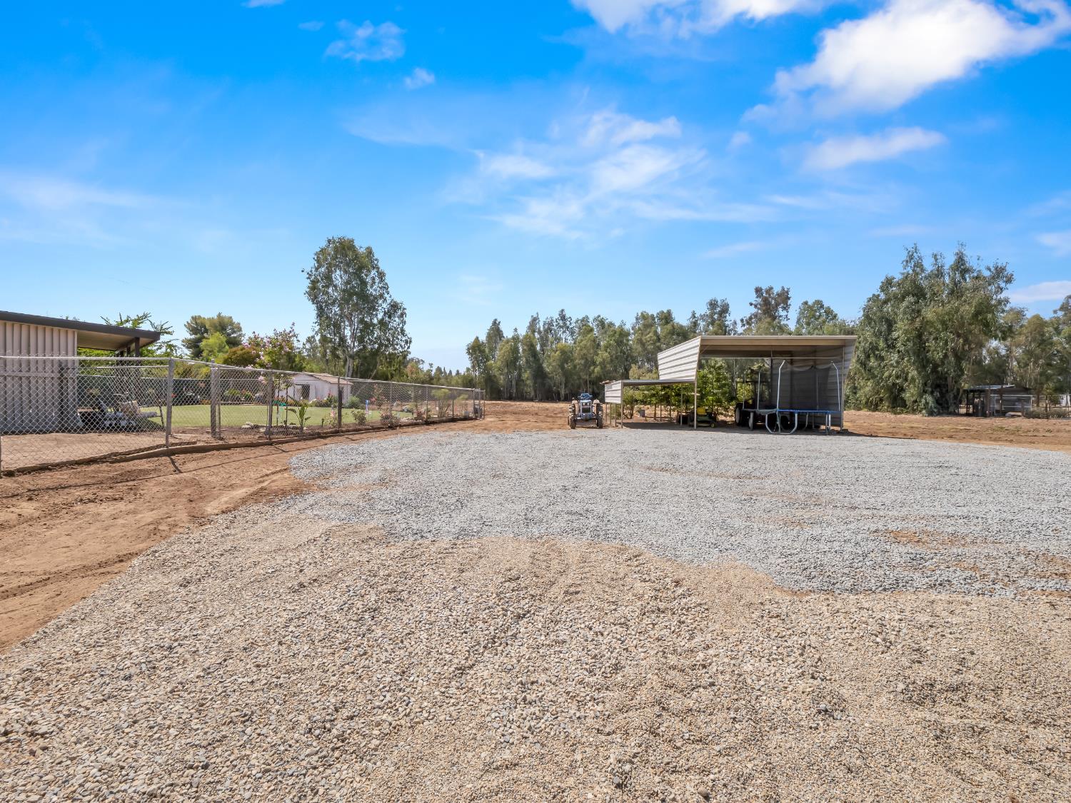 10401 E Bullard Ave, Clovis, CA 93619