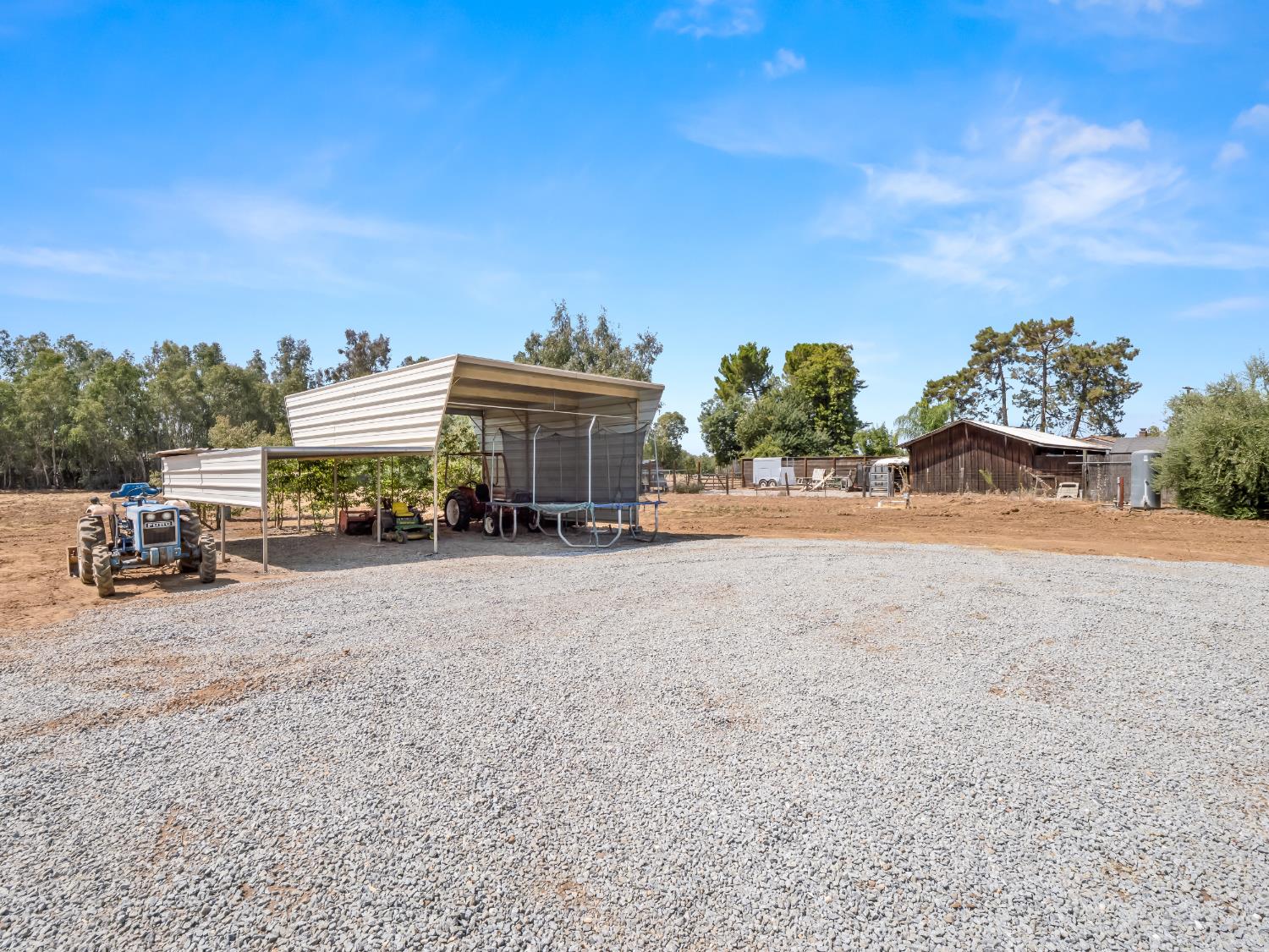 10401 E Bullard Ave, Clovis, CA 93619