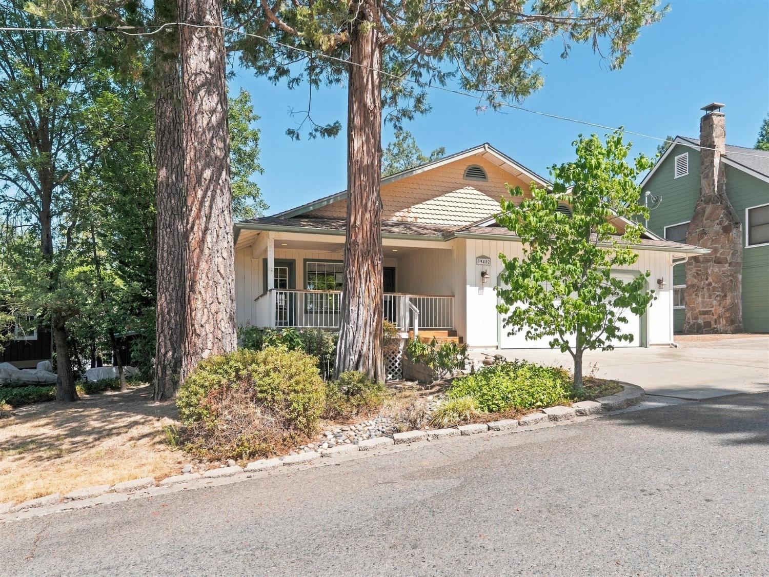 39482 Chickadee, Bass Lake, CA 93604