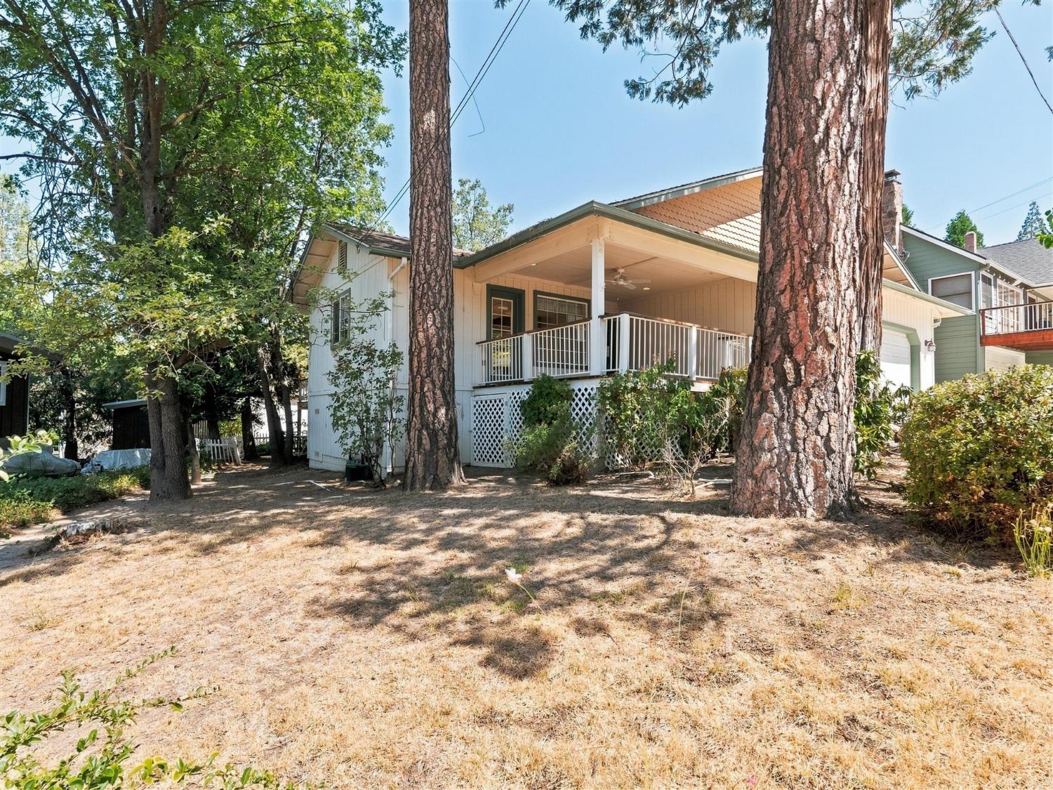 39482 Chickadee, Bass Lake, CA 93604