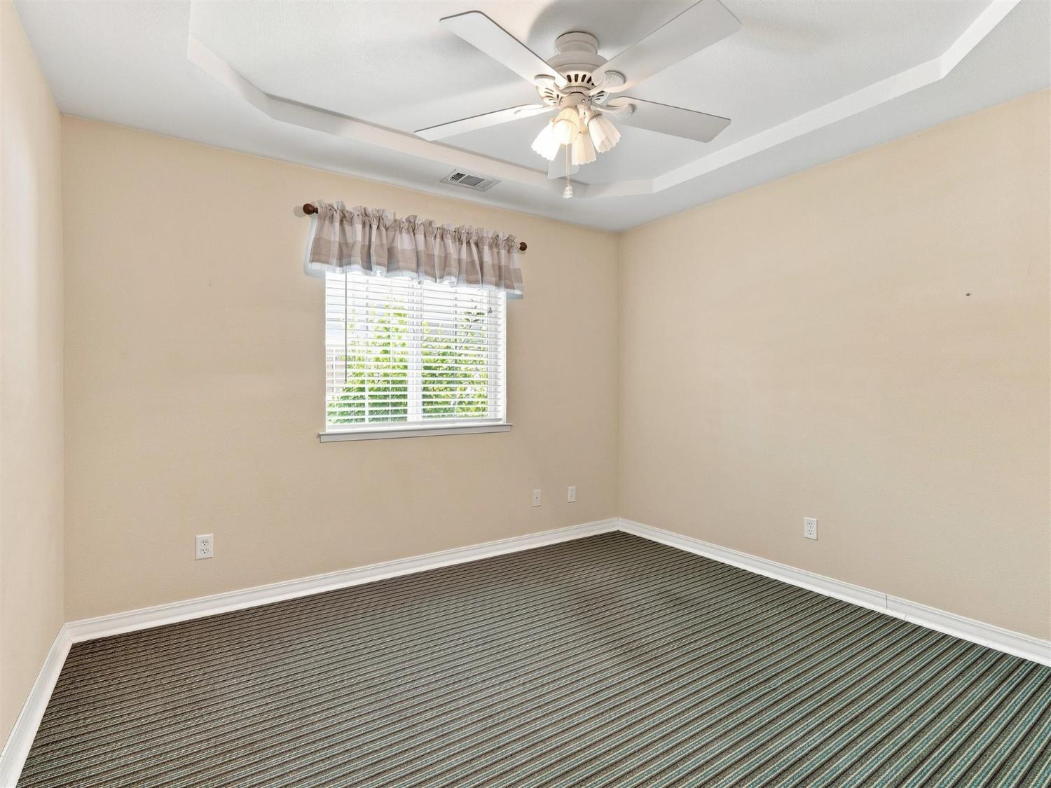 39482 Chickadee, Bass Lake, CA 93604