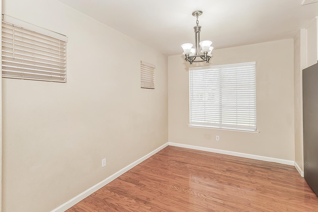 6023 W Alluvial Ave, Fresno, CA 93722