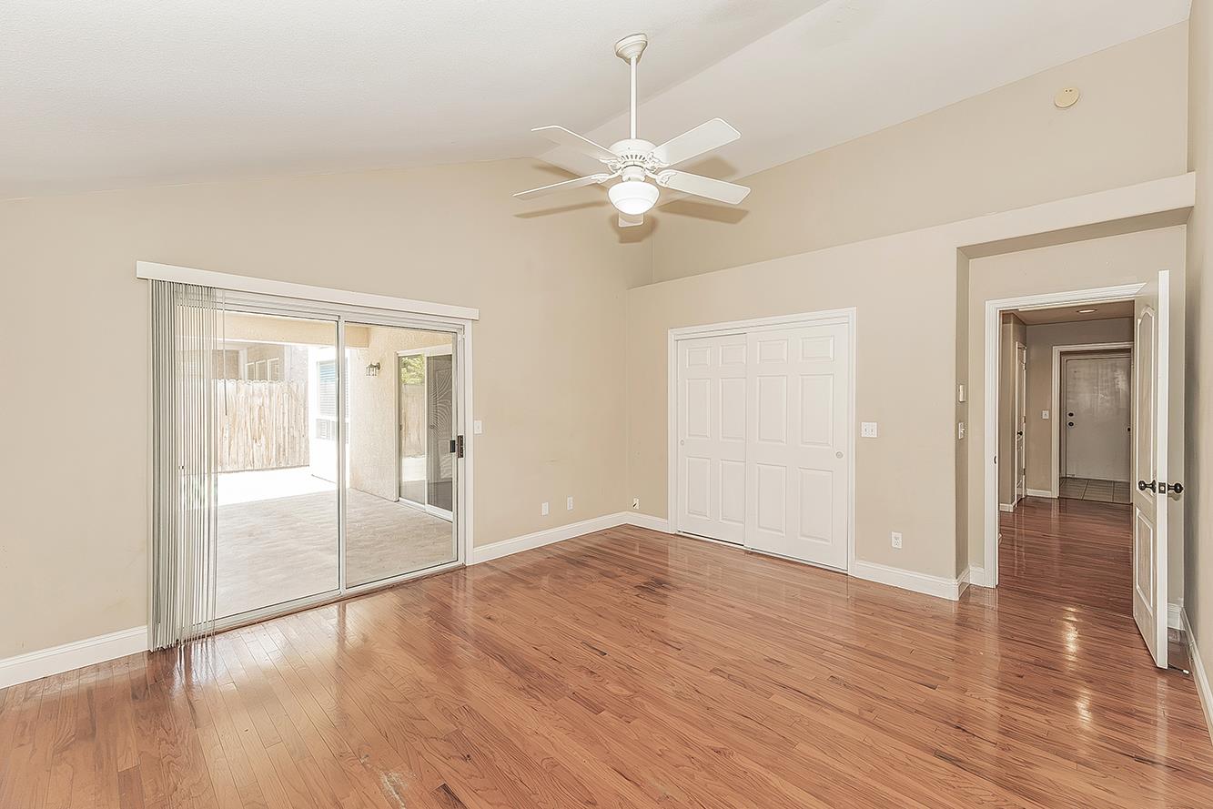 6023 W Alluvial Ave, Fresno, CA 93722