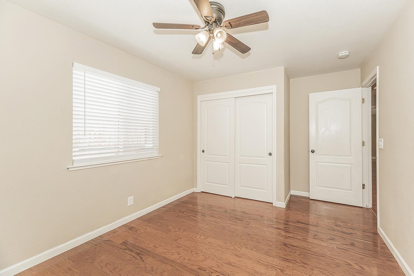 6023 W Alluvial Ave, Fresno, CA 93722