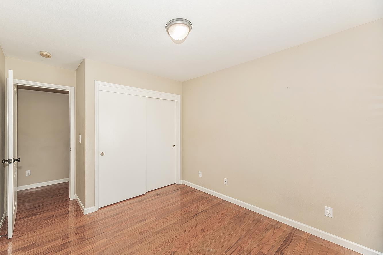 6023 W Alluvial Ave, Fresno, CA 93722