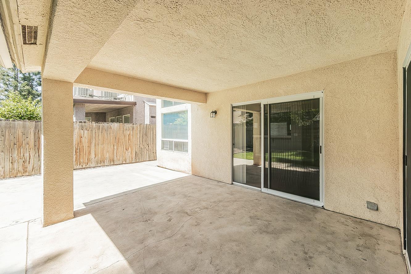 6023 W Alluvial Ave, Fresno, CA 93722
