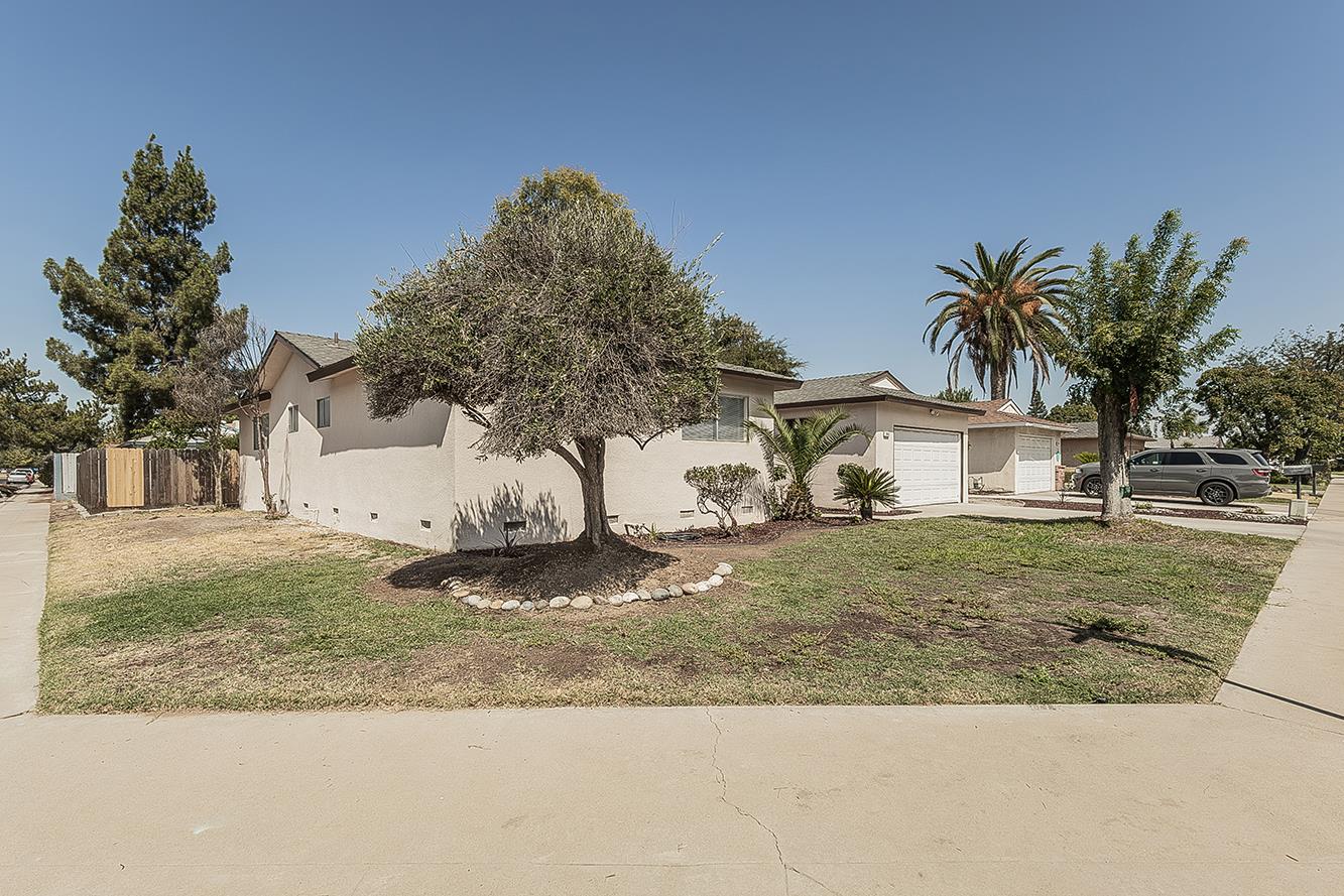 2652 Purdue, Clovis, CA 93611