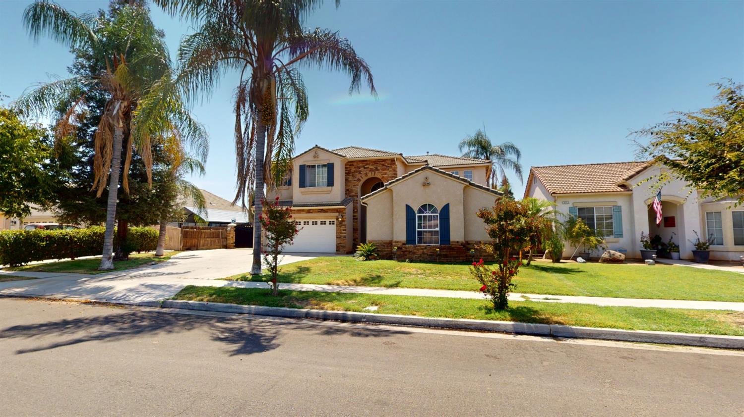 5756 E Pitt Ave, Fresno, CA 93727