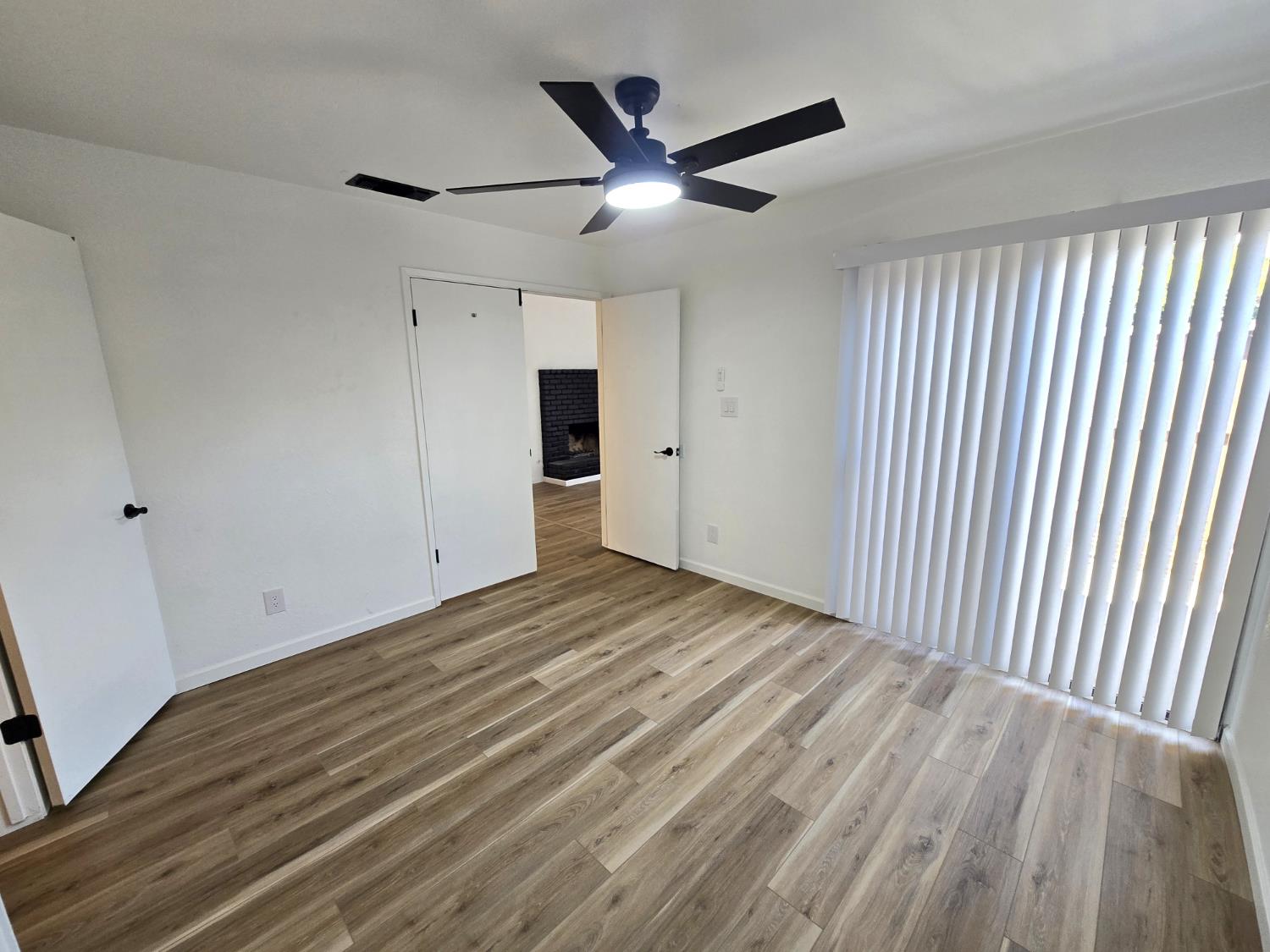381 E Nees Ave #133, Fresno, CA 93720