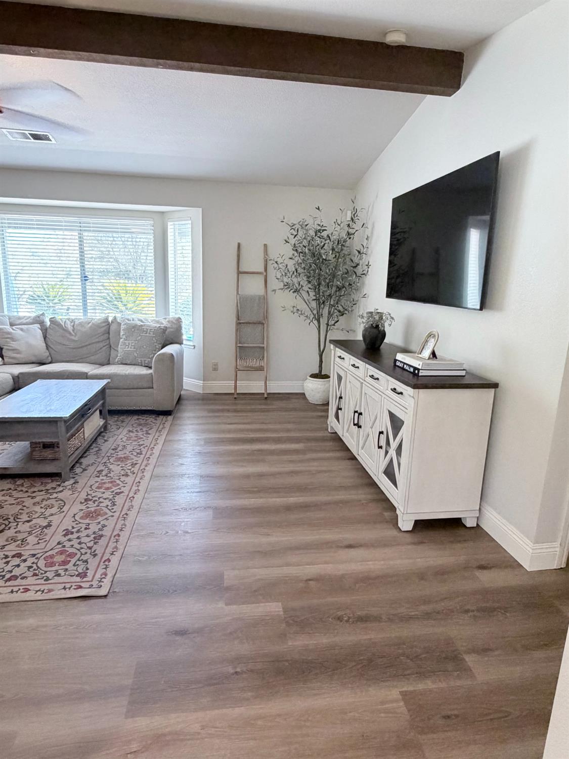 30535 Titan Dr, Coarsegold, CA 93614