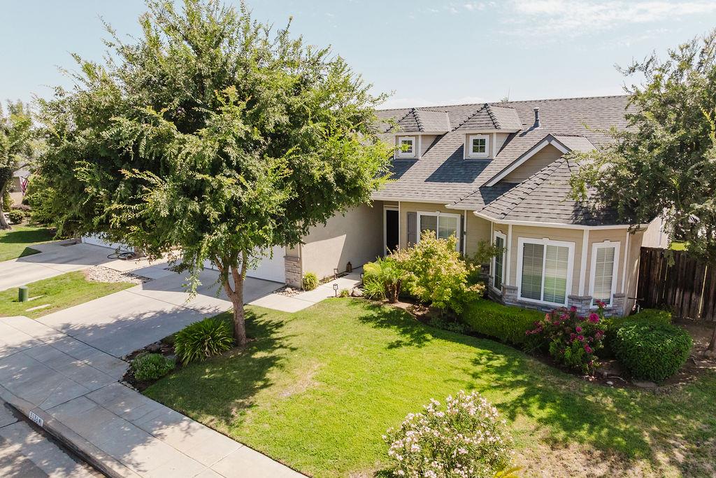 3136 N Mckelvey Ave, Fresno, CA 93727