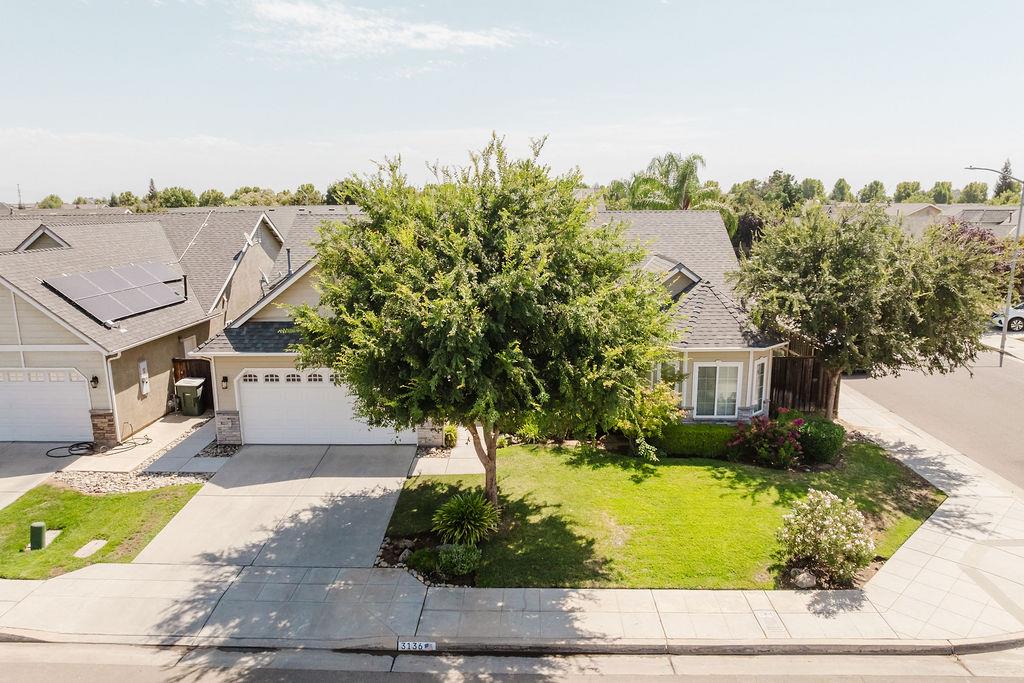 3136 N Mckelvey Ave, Fresno, CA 93727