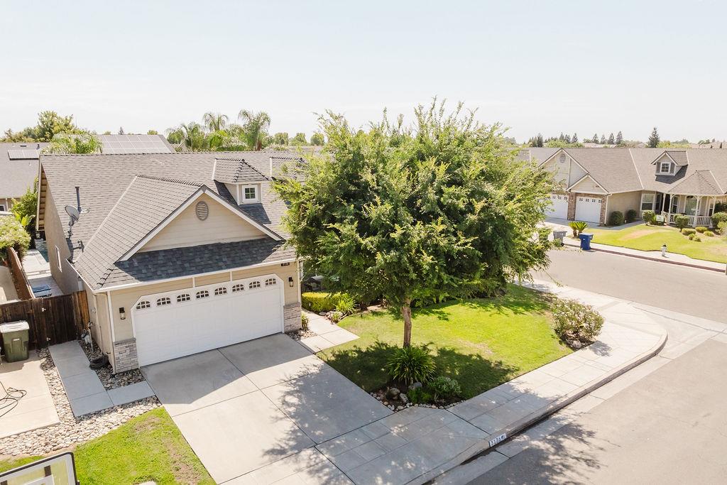 3136 N Mckelvey Ave, Fresno, CA 93727