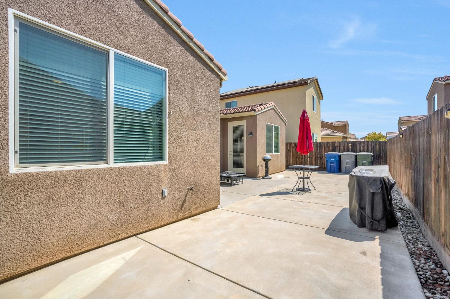 3834 Hampton Way, Clovis, CA 93619