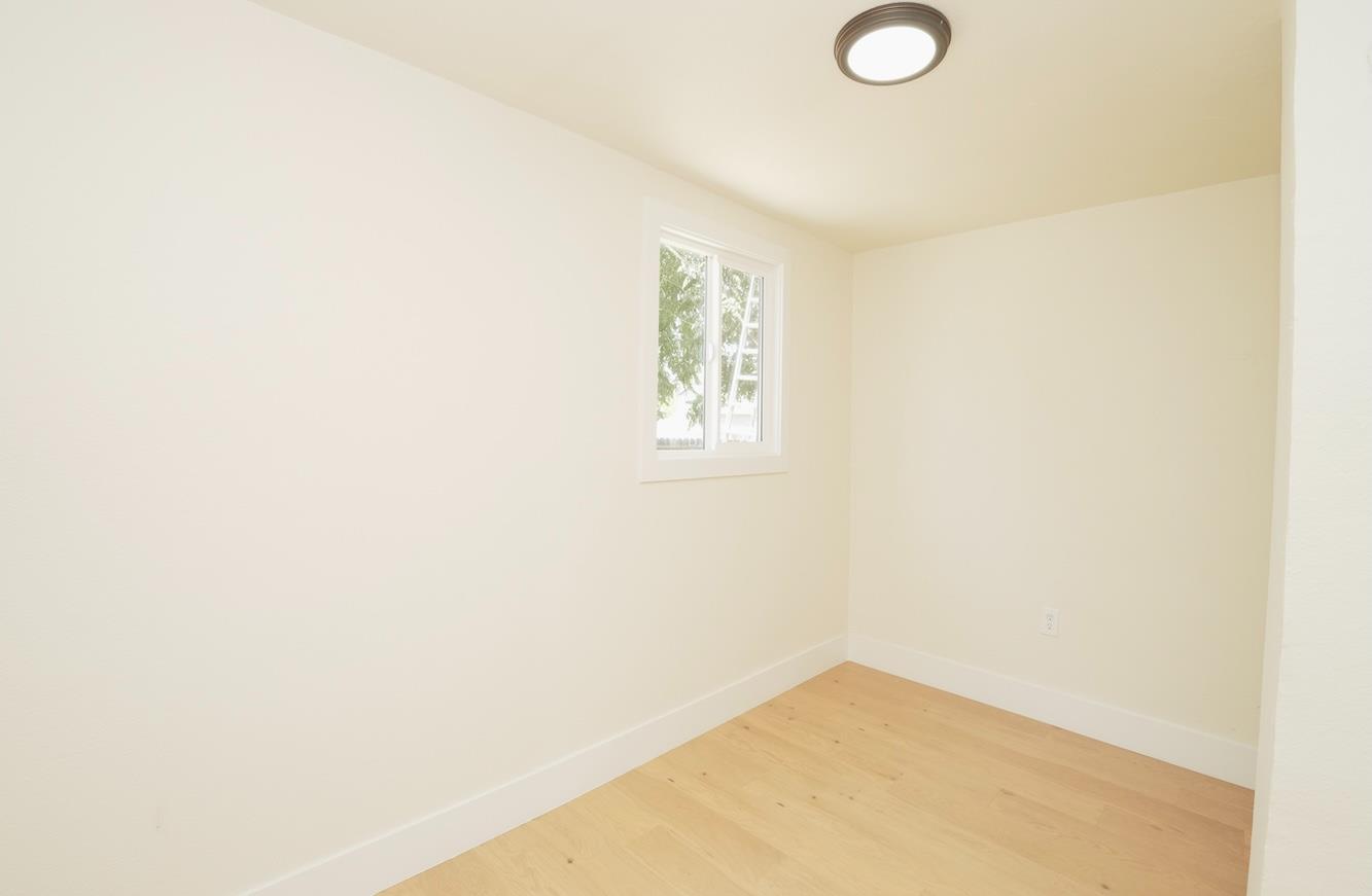 1217 N Palm Ave, Fresno, CA 93728