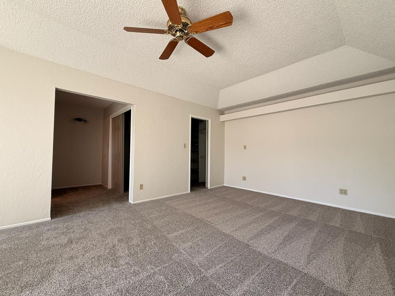 743 E Minaretes Ave, Fresno, CA 93720