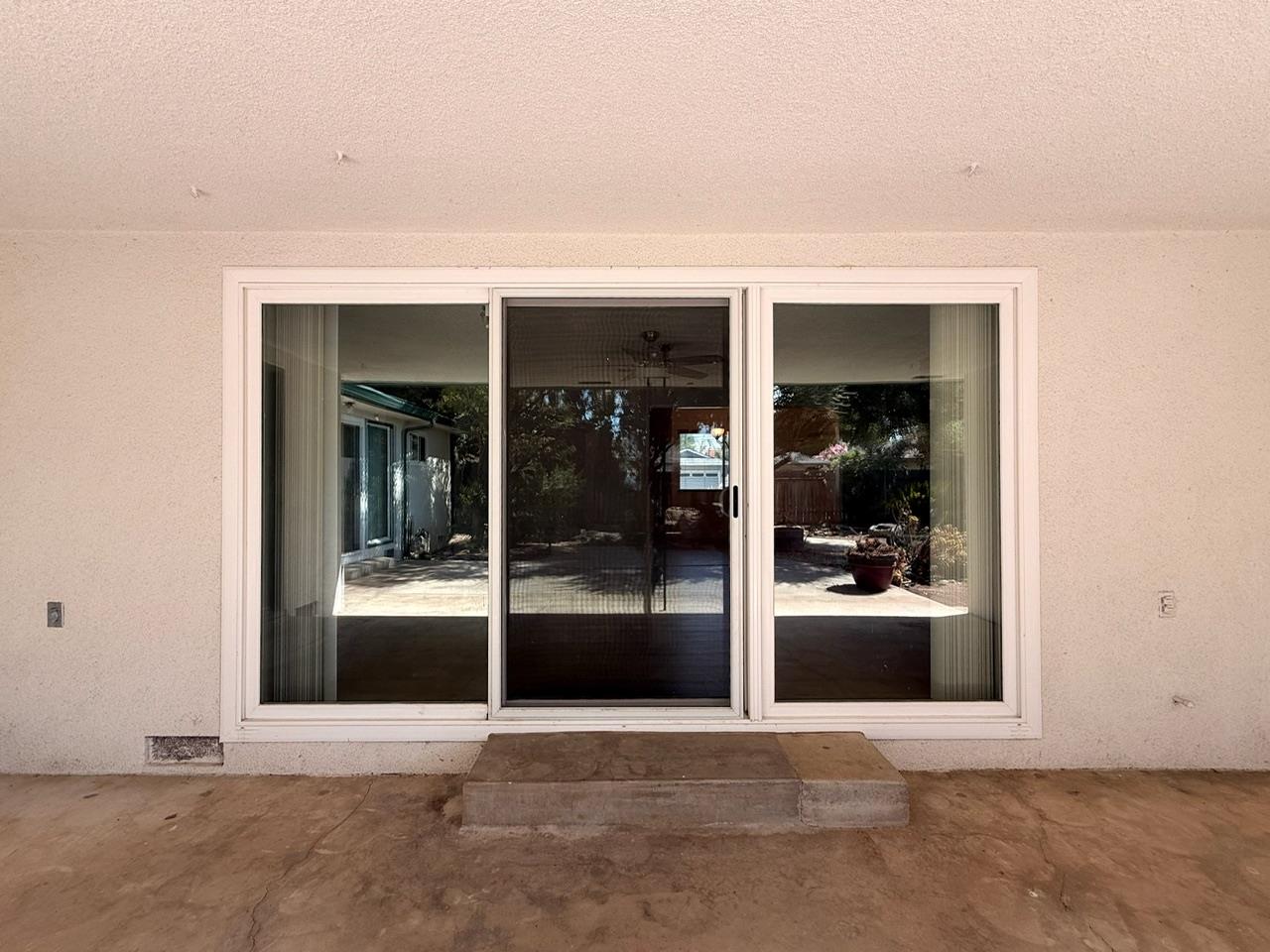 743 E Minaretes Ave, Fresno, CA 93720