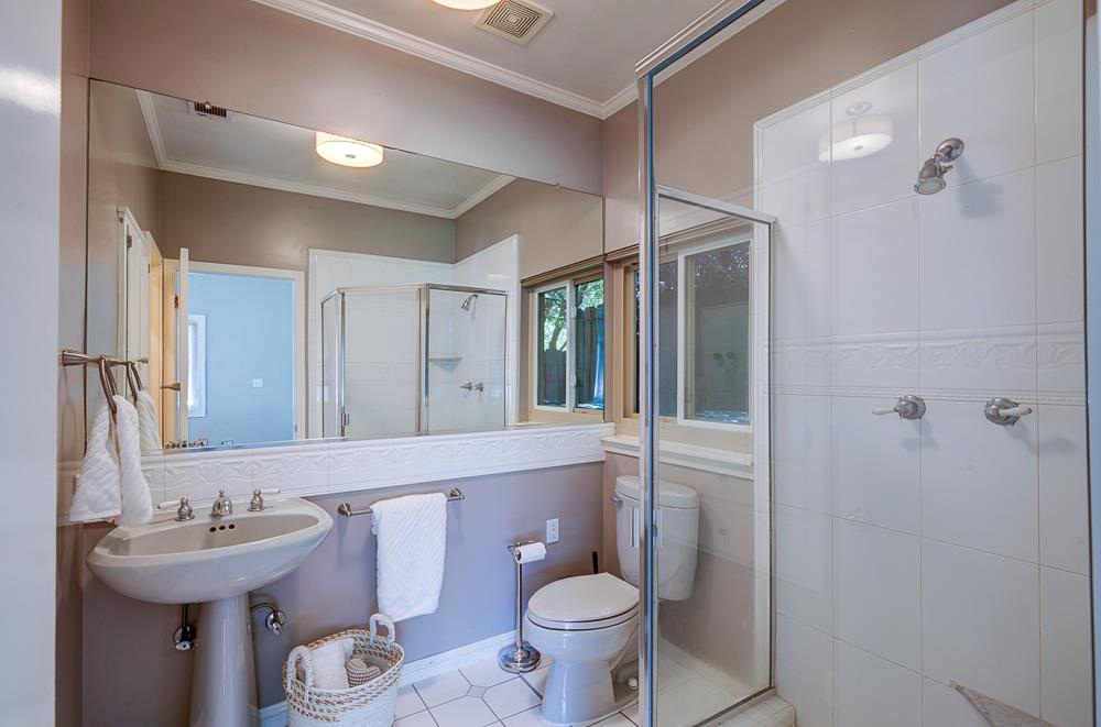 116 E Cortland Ave, Fresno, CA 93704
