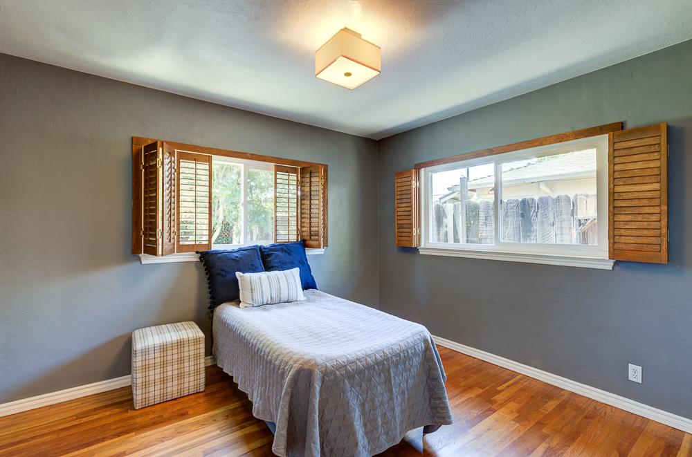 116 E Cortland Ave, Fresno, CA 93704