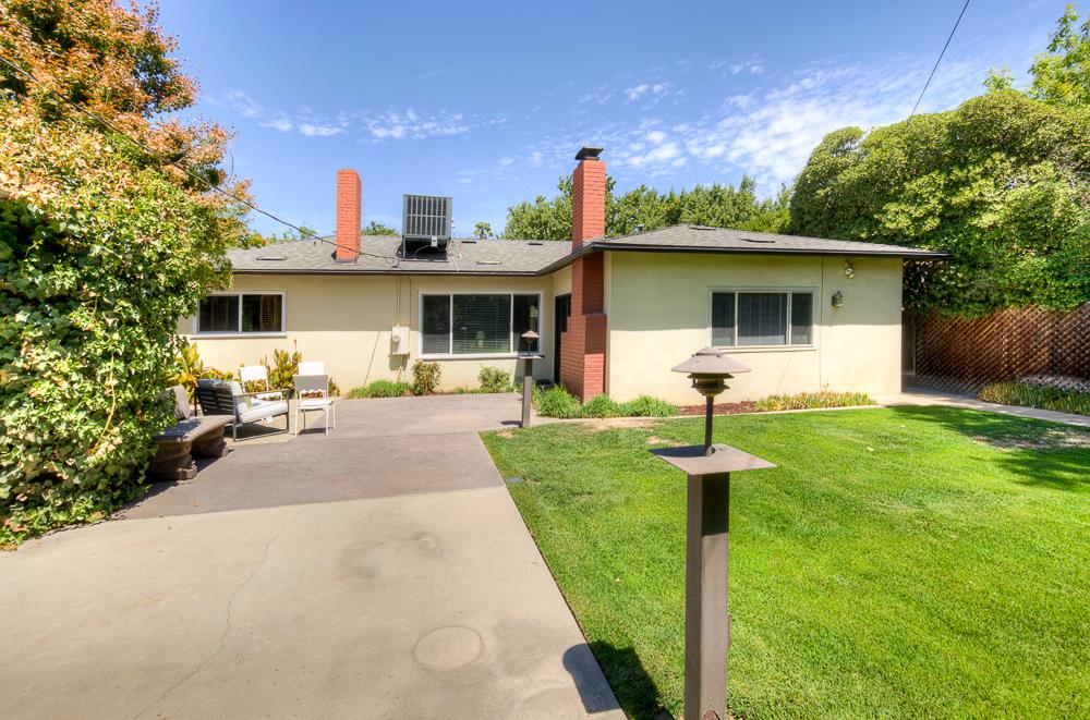 116 E Cortland Ave, Fresno, CA 93704
