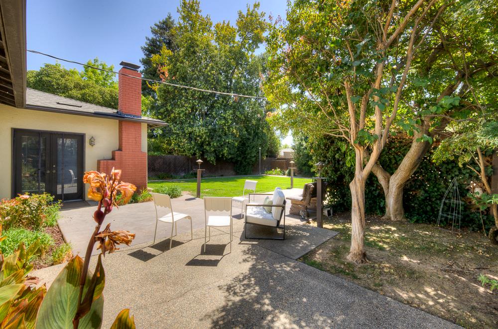 116 E Cortland Ave, Fresno, CA 93704
