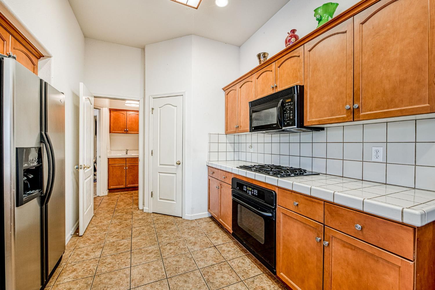 2890 Mesa Ave, Clovis, CA 93611