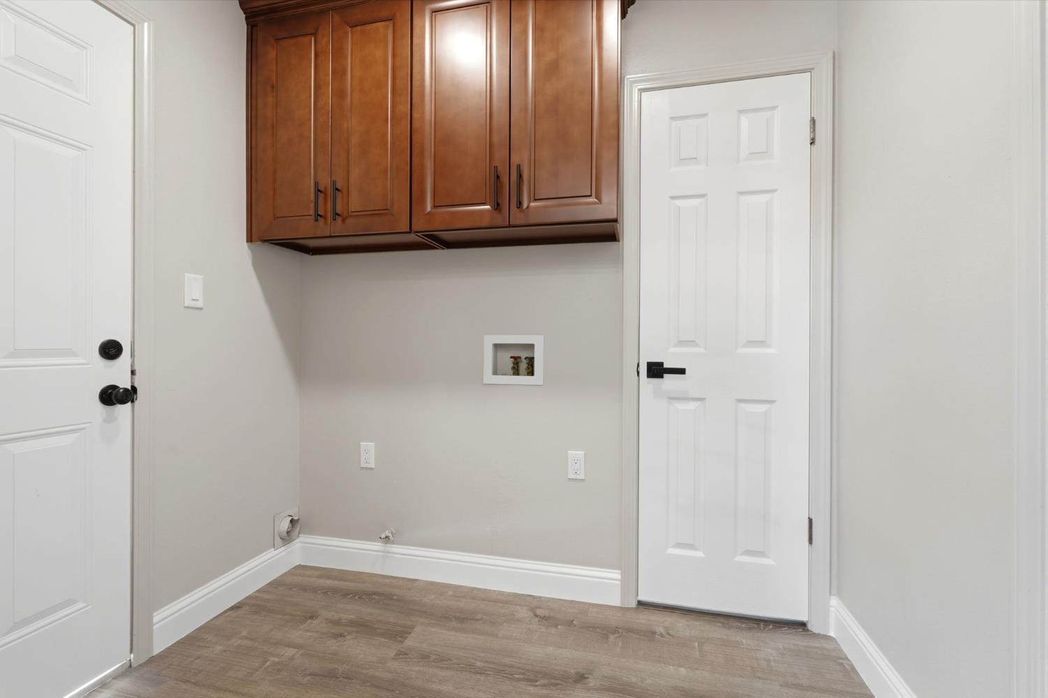 37307 Mistletoe Rd, Yokuts Valley, CA 93675
