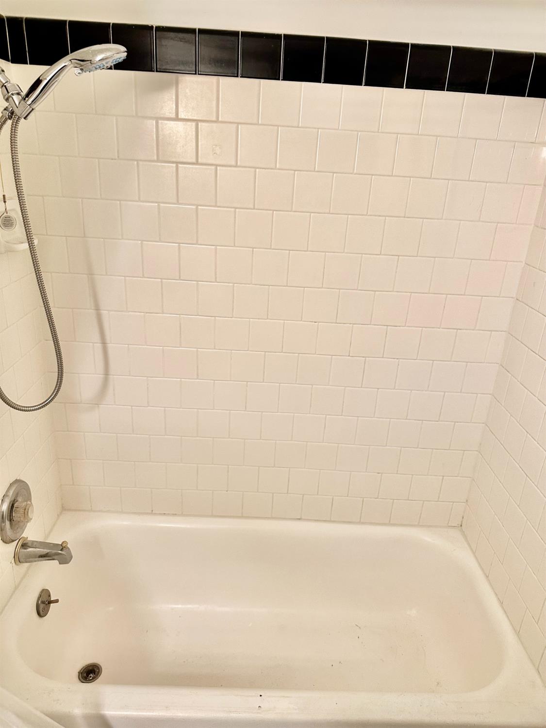 4918 N Holt Ave #102, Fresno, CA 93705
