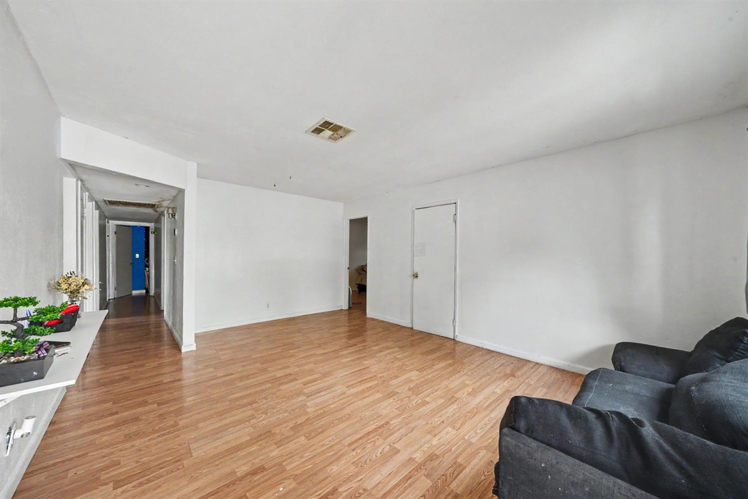 2673 S Tupman, Fresno, CA 93706