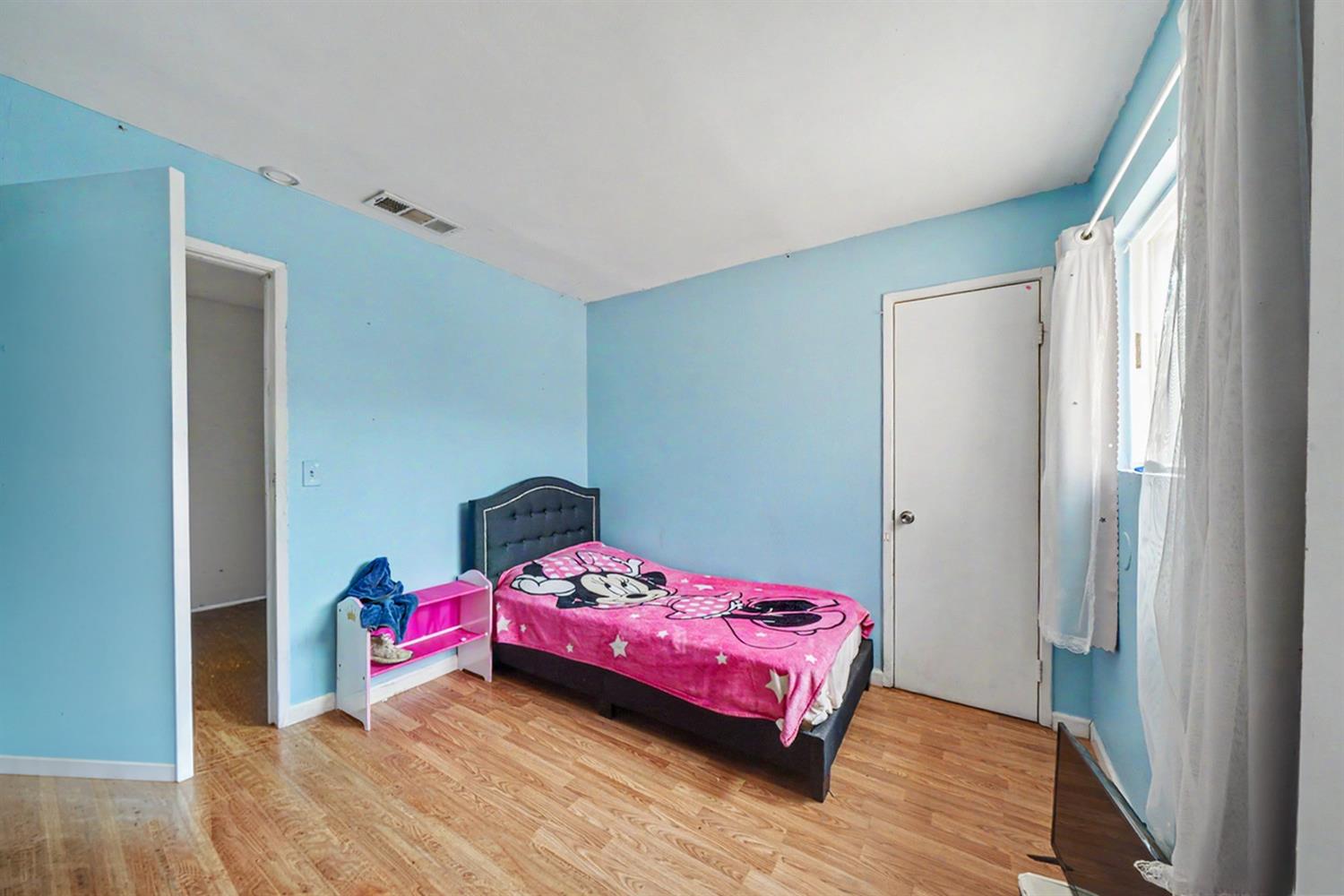 2673 S Tupman, Fresno, CA 93706