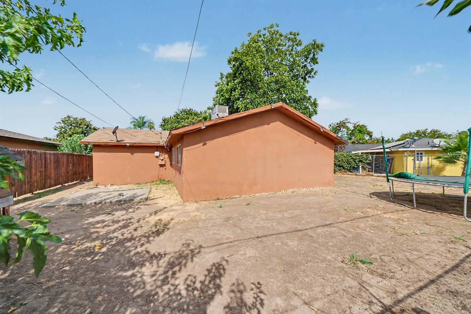 2673 S Tupman, Fresno, CA 93706