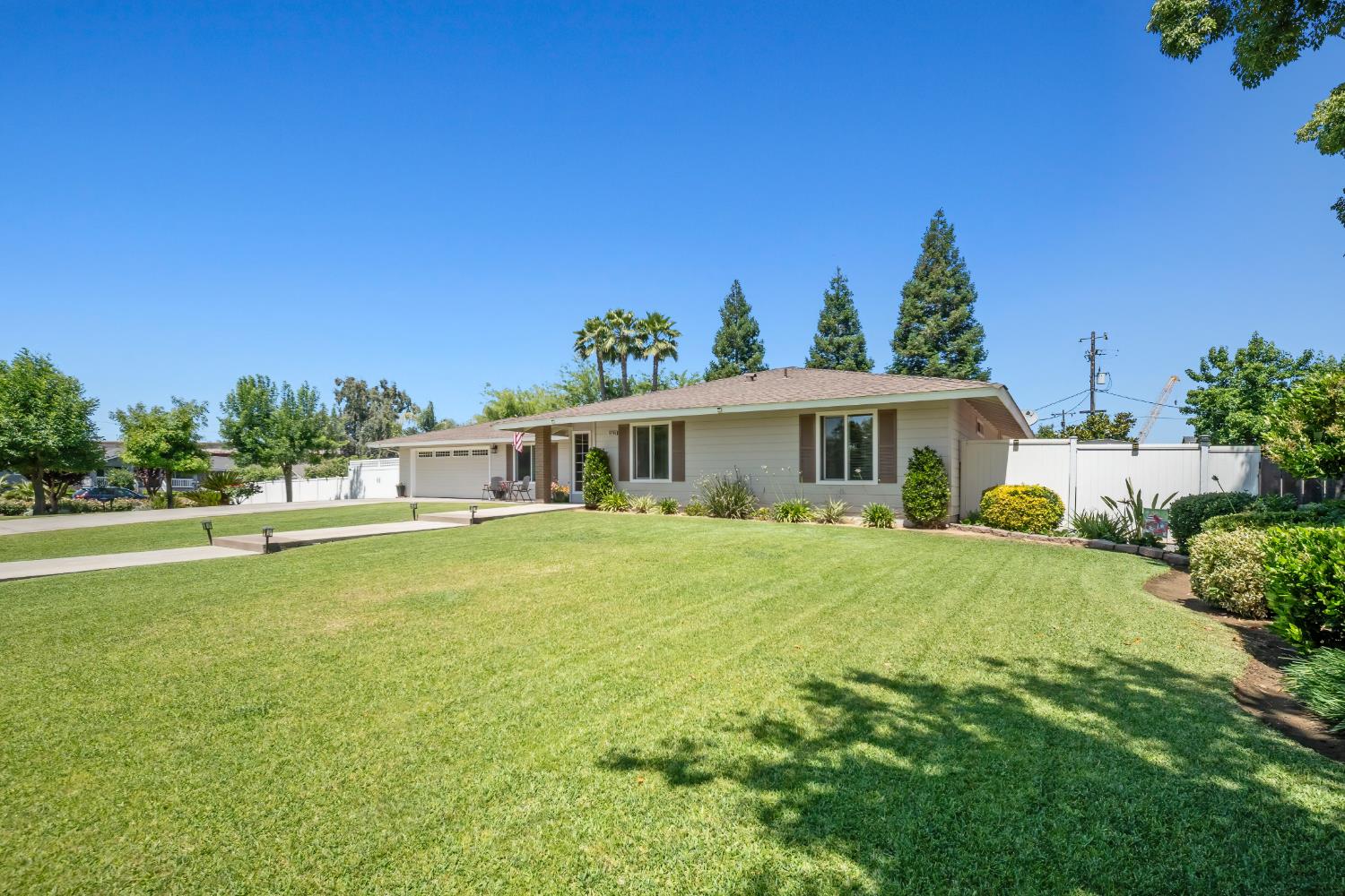 18746 Auburn Way, Madera, CA 93638