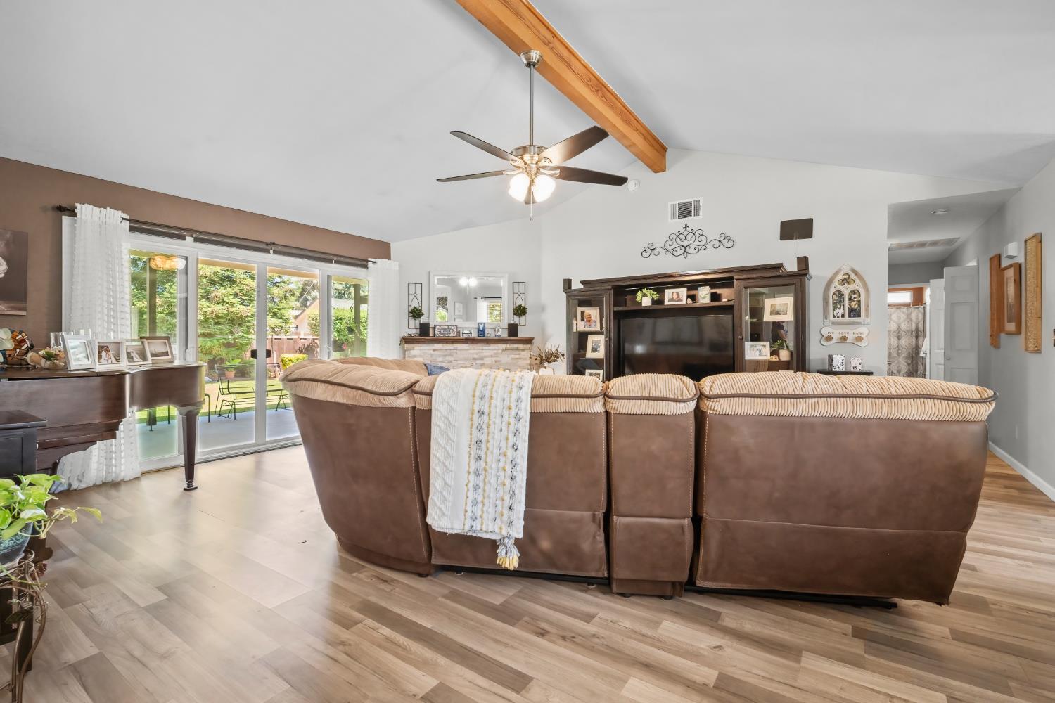 18746 Auburn Way, Madera, CA 93638