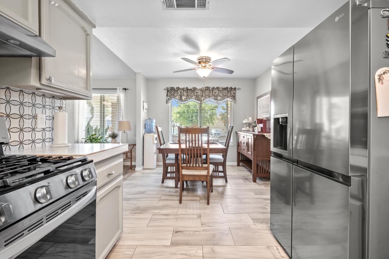 18746 Auburn Way, Madera, CA 93638