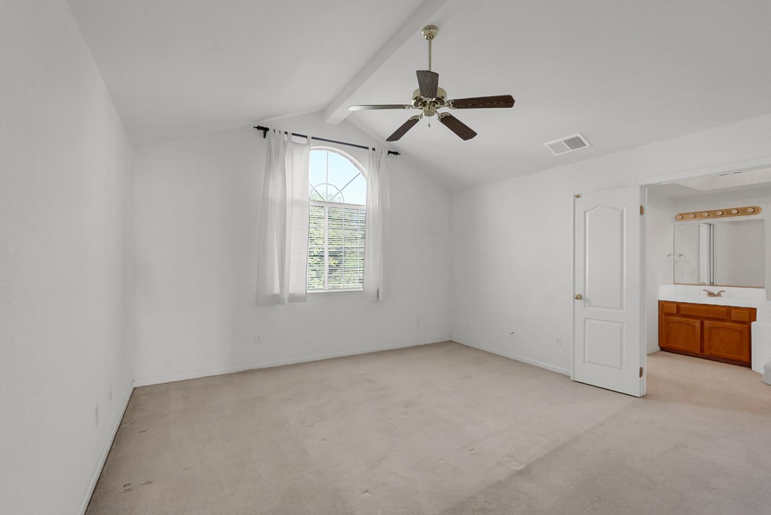 4510 Biltmore St, Chowchilla, CA 93610