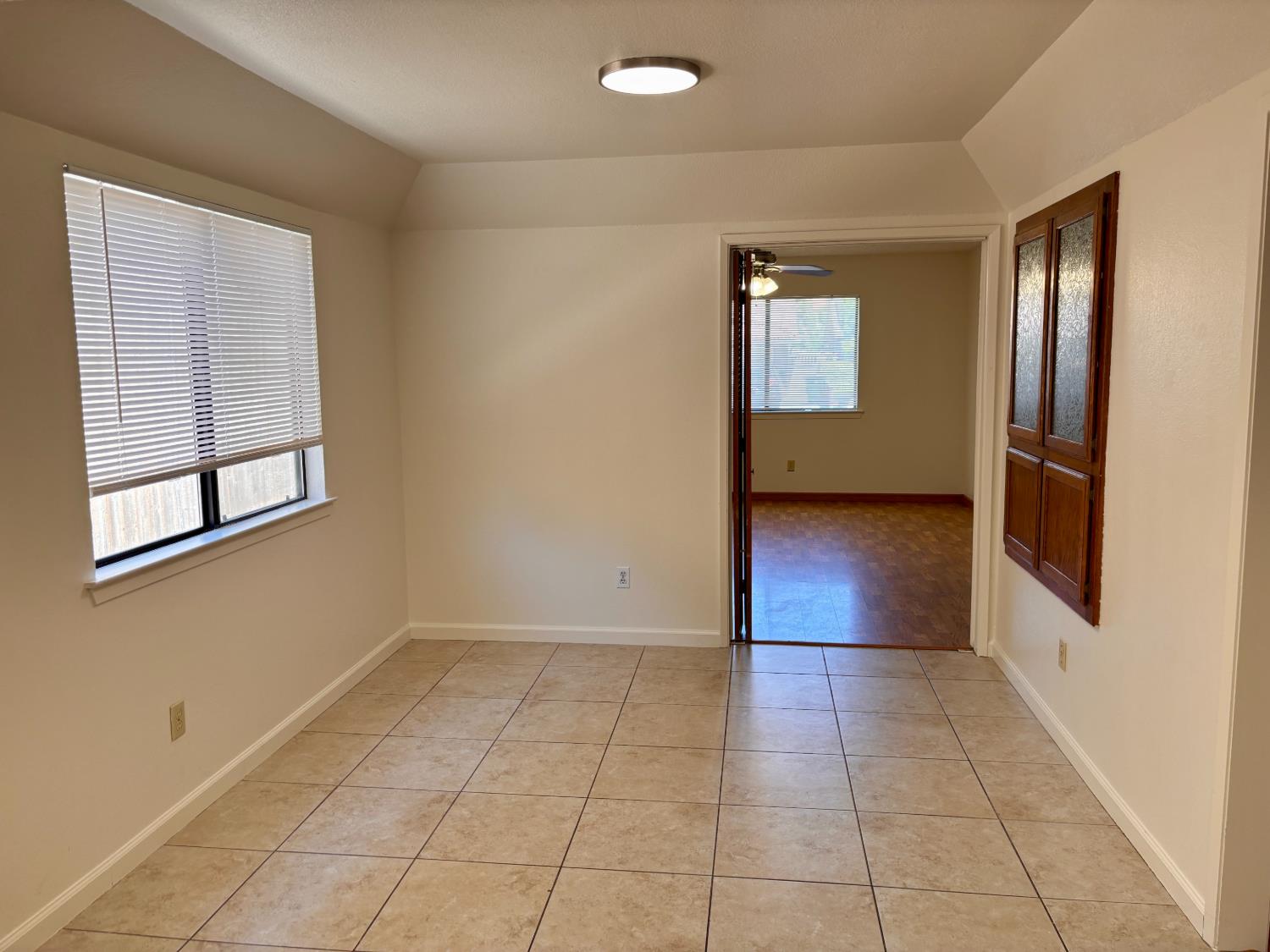 1647 E Serena Ave, Fresno, CA 93720