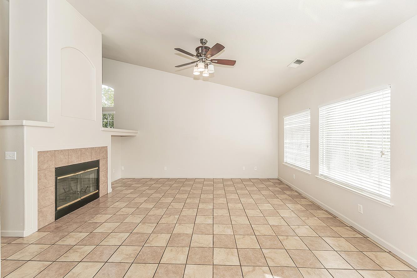 7246 N Laval Ave, Fresno, CA 93720