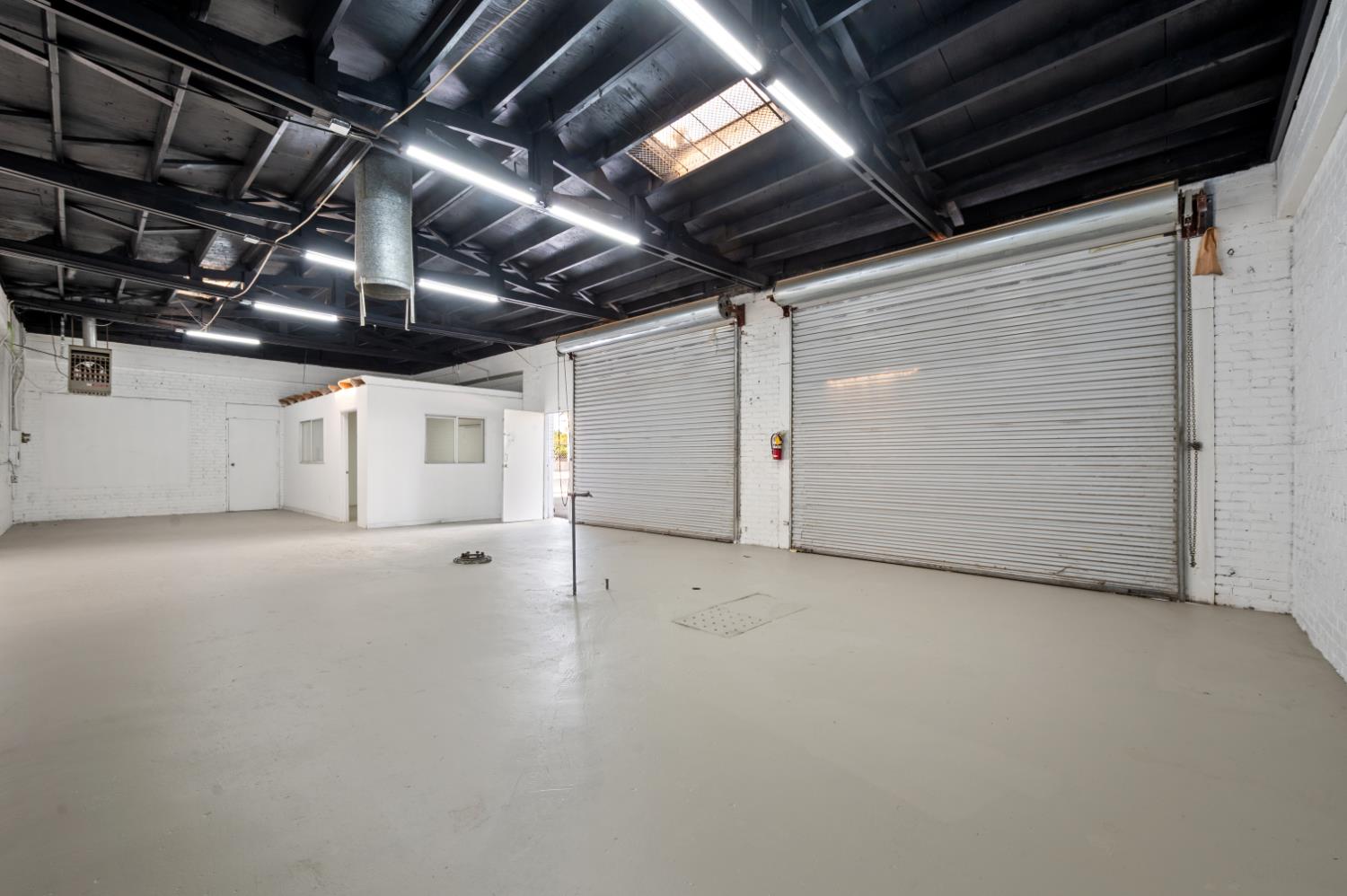2806 N Wishon Ave, Fresno, CA 93704