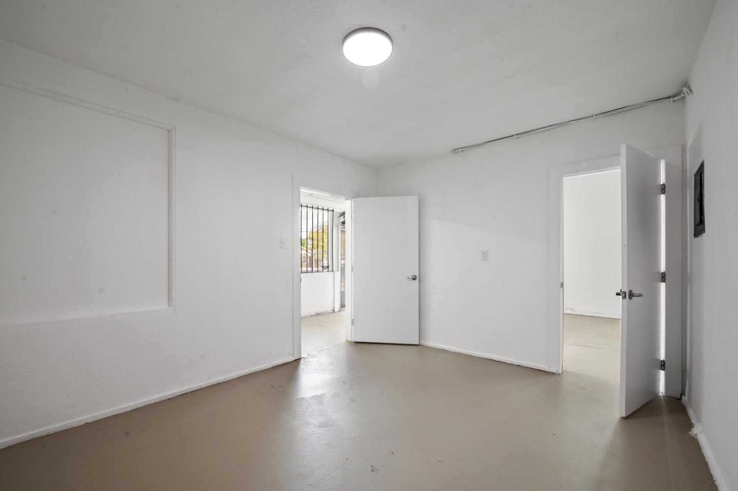 2806 N Wishon Ave, Fresno, CA 93704