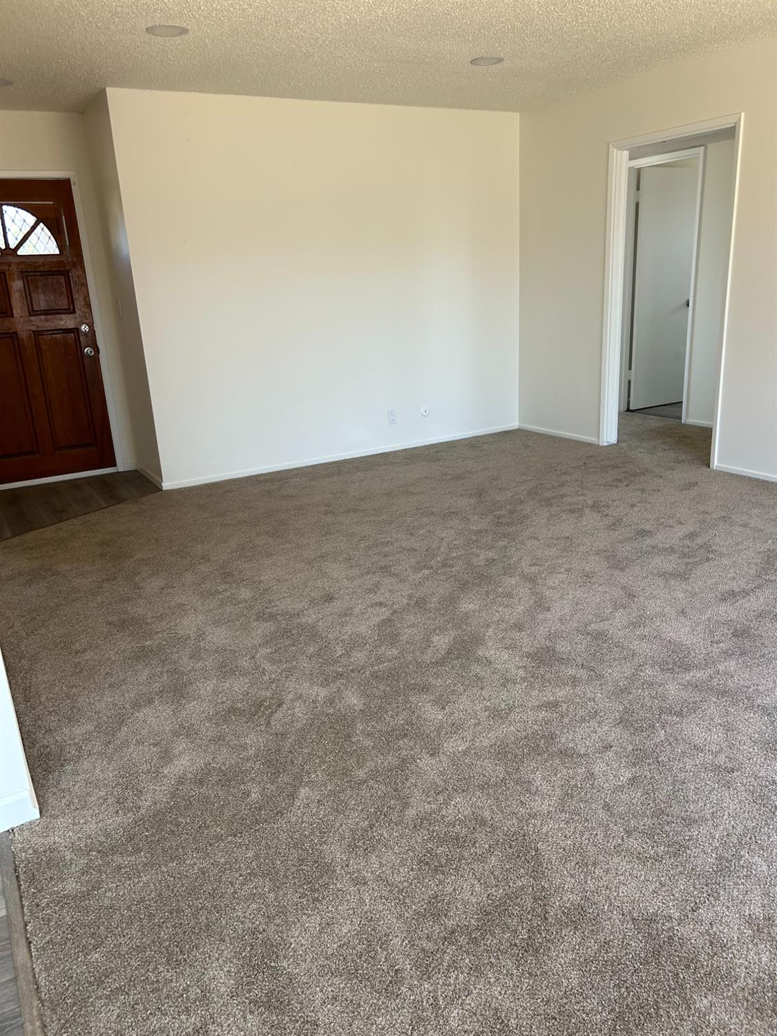 12579 414 Ave, Orosi, CA 93647