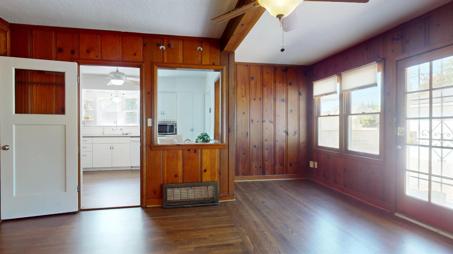 1481 N Adoline Ave, Fresno, CA 93728