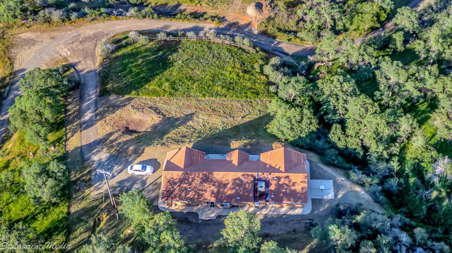 27557 Paradise Valley Ln, Clovis, CA 93619