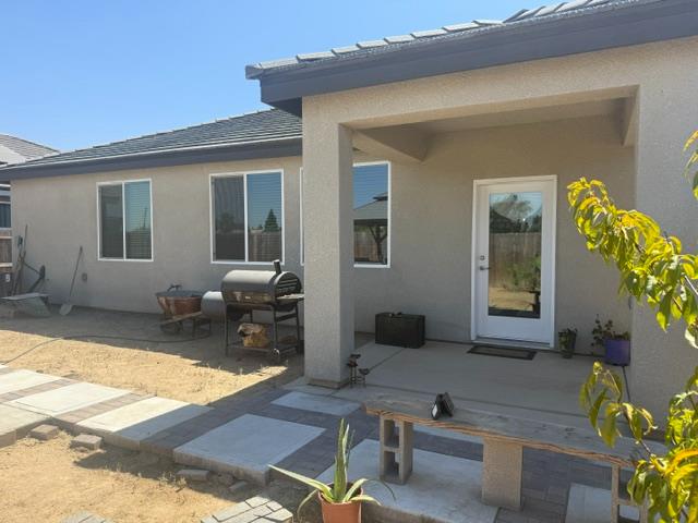1187 Ambrosia Ln, Madera, CA 93638