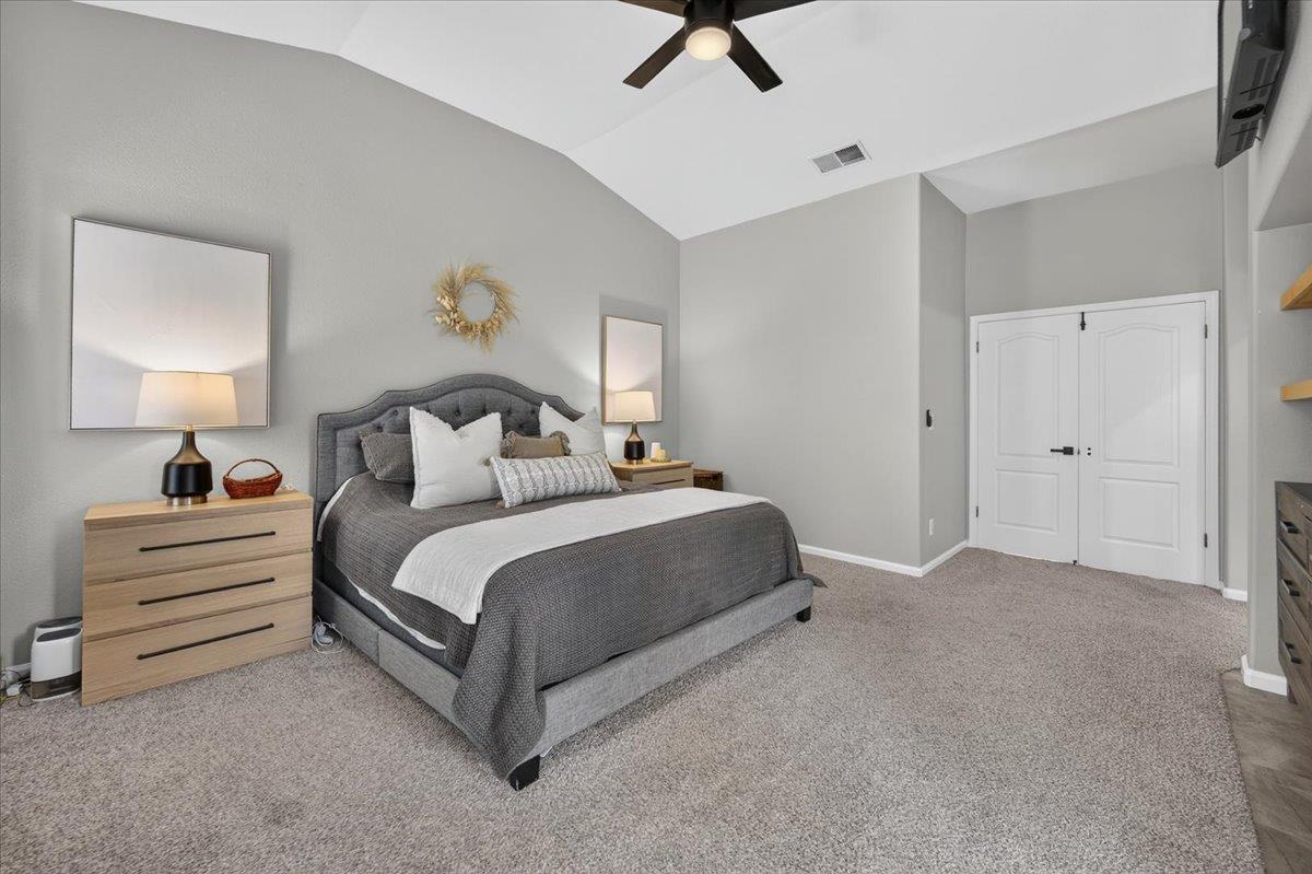 2153 E Ryan Ave, Fresno, CA 93720
