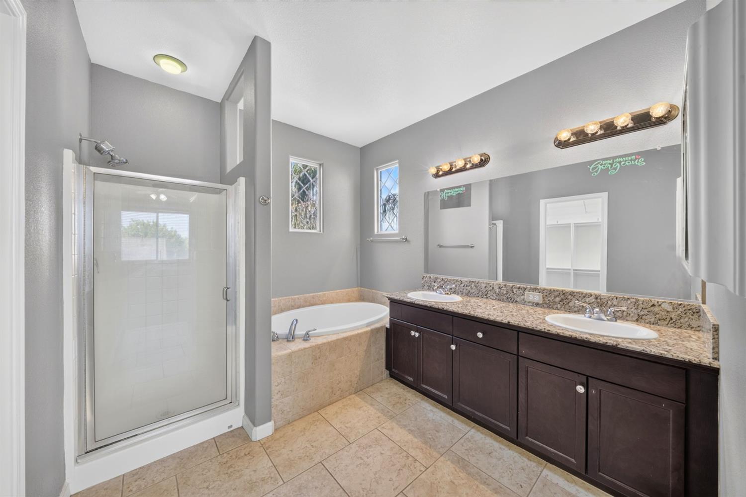 650 Firenze St, Lemoore, CA 93245