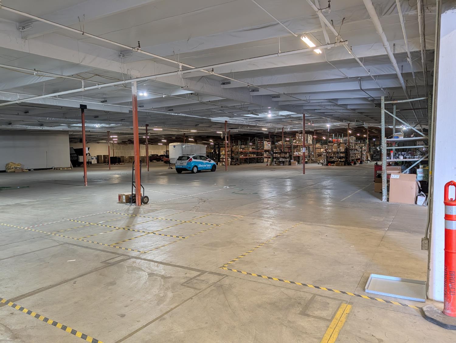 4525 W Shaw Ave, Fresno, CA 93722