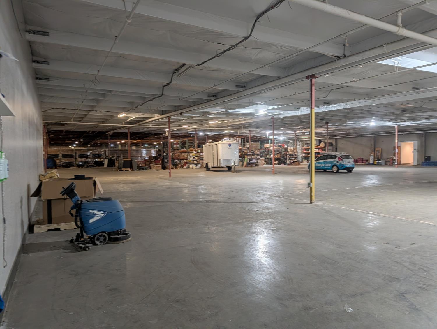 4525 W Shaw Ave, Fresno, CA 93722